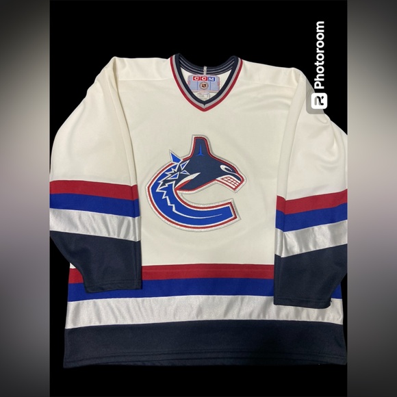 CCM Other - Vintage CCM Vancouver Canucks NHL hockey jersey